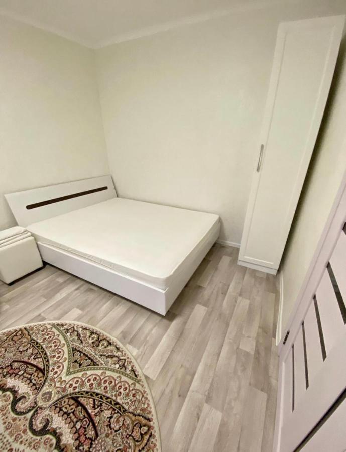 Appartement Ахметова 6 7 à Almaty Extérieur photo
